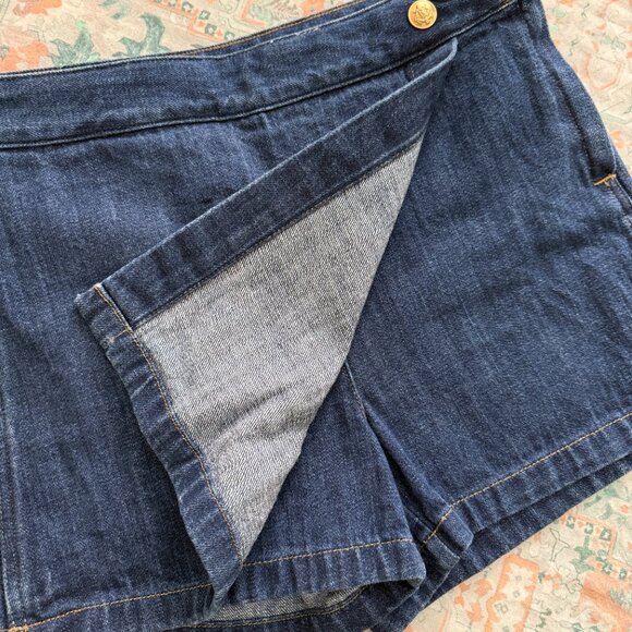 J.Crew Denim skort in Rinse wash - size 2 - item CA359 - Picture 5 of 10